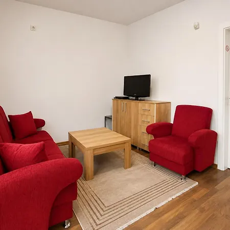 Forum Apartment